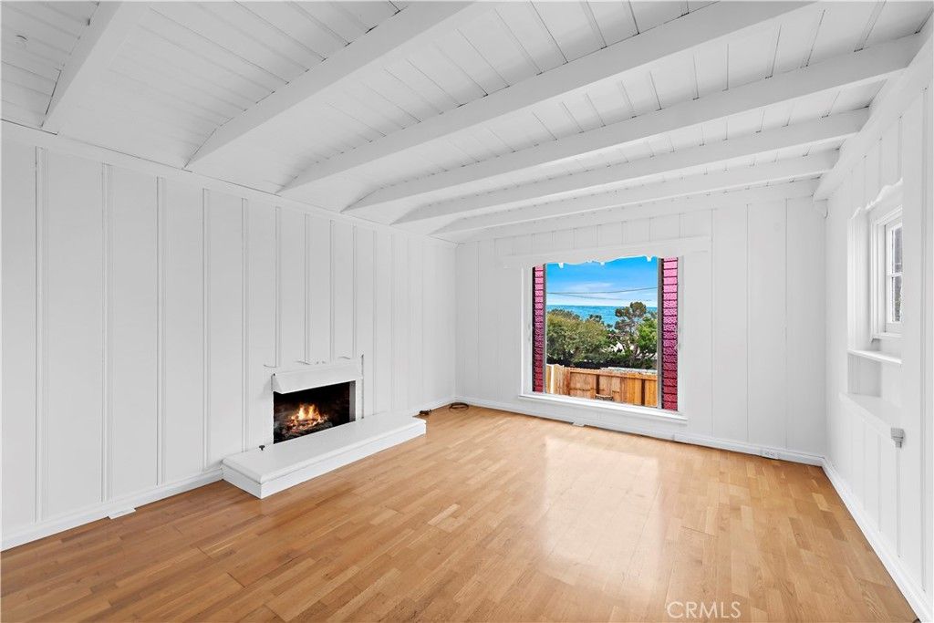 Image 3 of property listing at 31711 Fairview Road, Laguna Beach, CA 92651