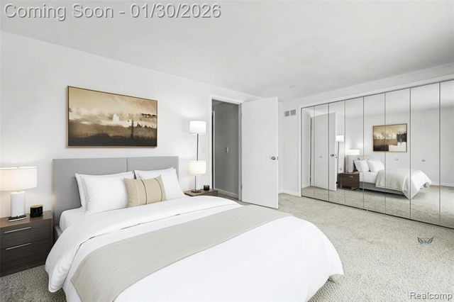 28028 Universal Drive, Warren, MI 48092