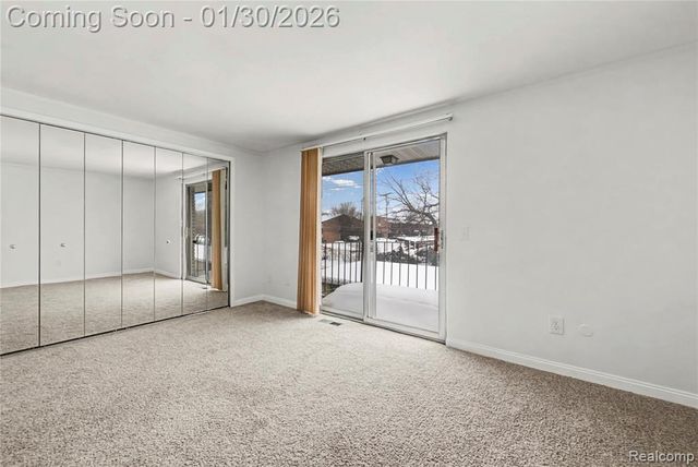 28028 Universal Drive, Warren, MI 48092