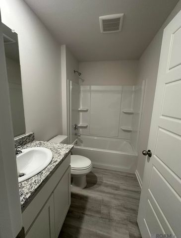 14270 Monmouth Ave, Denham Springs, LA 70726