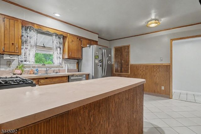 3 Darwin Rd, Franklin Twp., NJ 08873