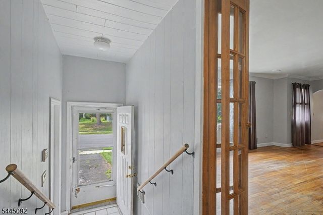 3 Darwin Rd, Franklin Twp., NJ 08873