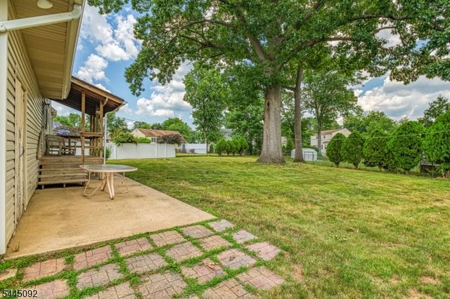 3 Darwin Rd, Franklin Twp., NJ 08873
