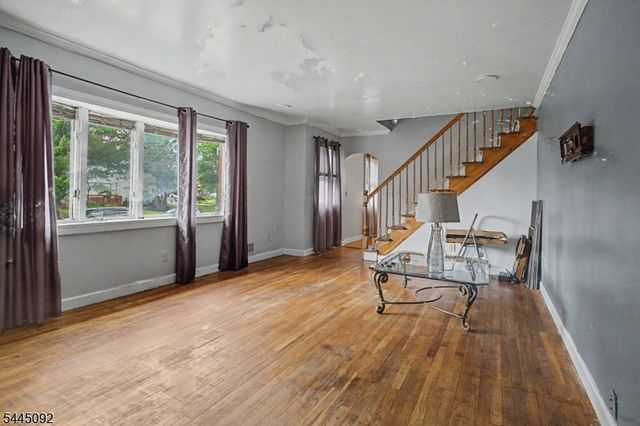 3 Darwin Rd, Franklin Twp., NJ 08873