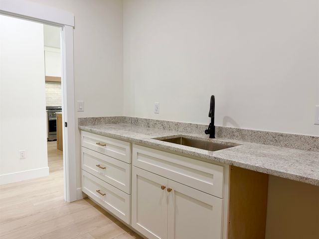 766 E Long Bay Drive, Inman, SC 29349