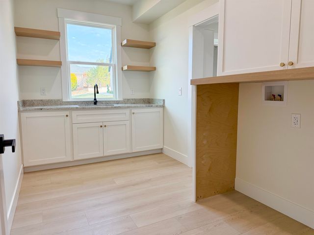 766 E Long Bay Drive, Inman, SC 29349