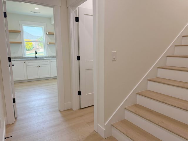 766 E Long Bay Drive, Inman, SC 29349