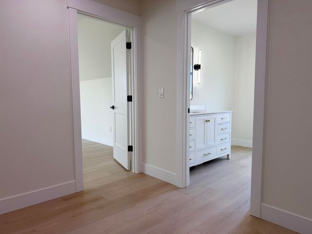 766 E Long Bay Drive, Inman, SC 29349