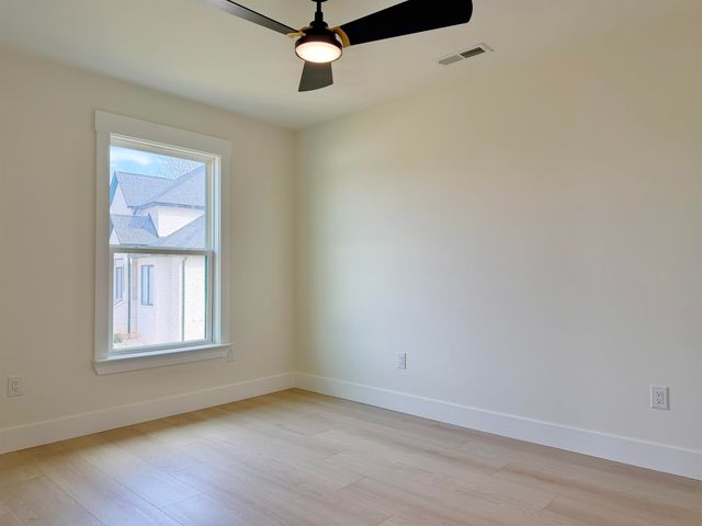 766 E Long Bay Drive, Inman, SC 29349