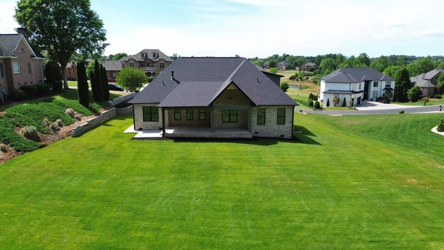 766 E Long Bay Drive, Inman, SC 29349