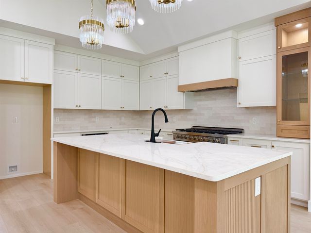 766 E Long Bay Drive, Inman, SC 29349