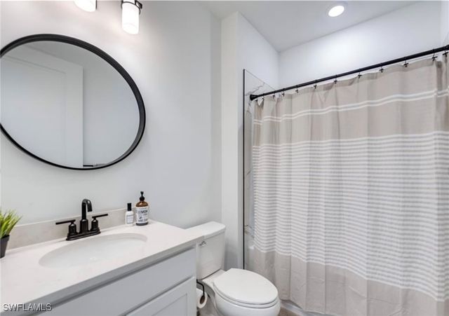 20419 Pebble Glen DR, Estero, FL 33928