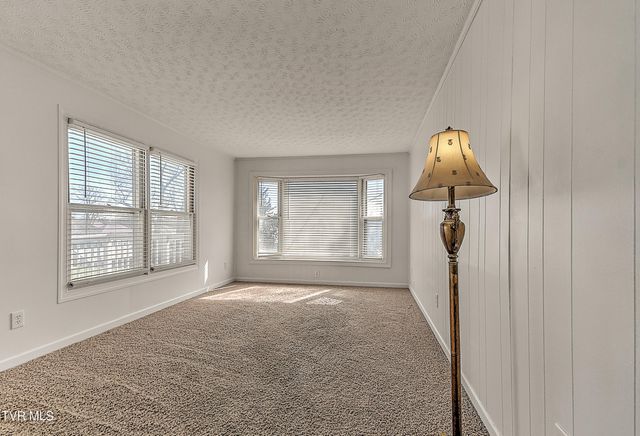 161 West Sevier Avenue, Kingsport, TN 37660