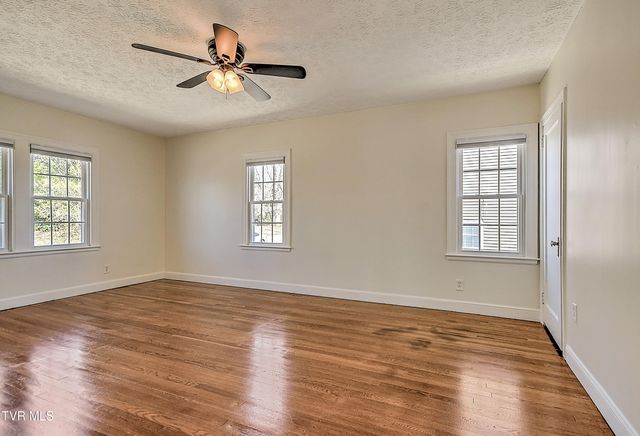 161 West Sevier Avenue, Kingsport, TN 37660