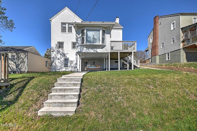 161 West Sevier Avenue, Kingsport, TN 37660