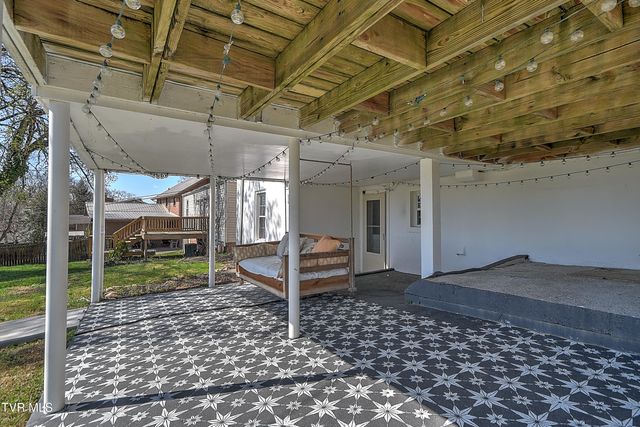 161 West Sevier Avenue, Kingsport, TN 37660