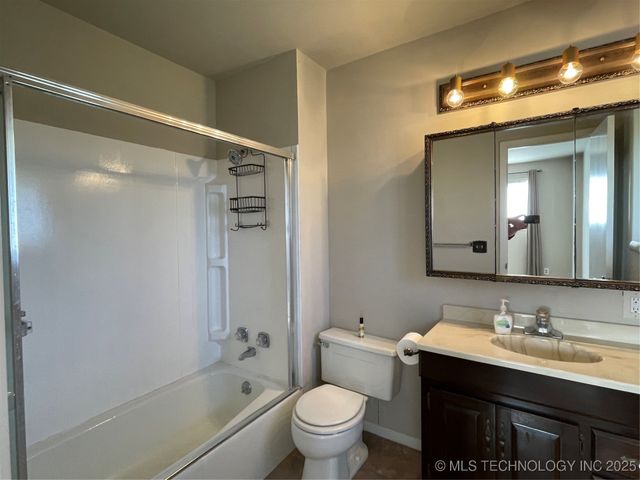 329 S 45th West Avenue, Tulsa, OK 74127