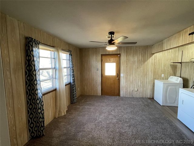 329 S 45th West Avenue, Tulsa, OK 74127