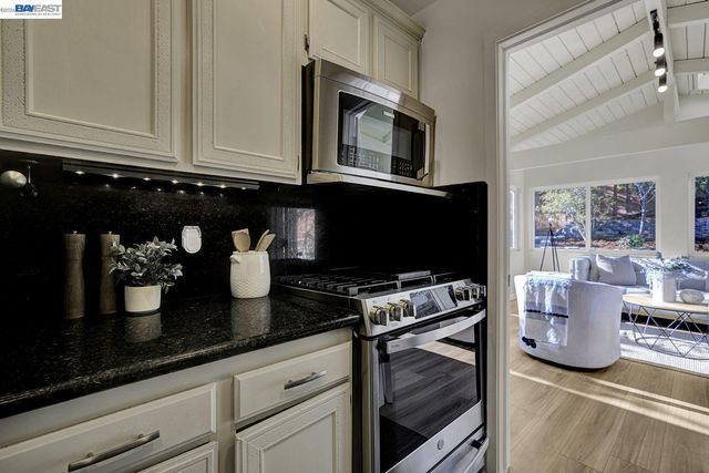 2620 Shady Draw, Pinole, CA 94564