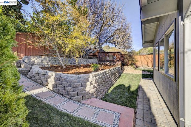 2620 Shady Draw, Pinole, CA 94564