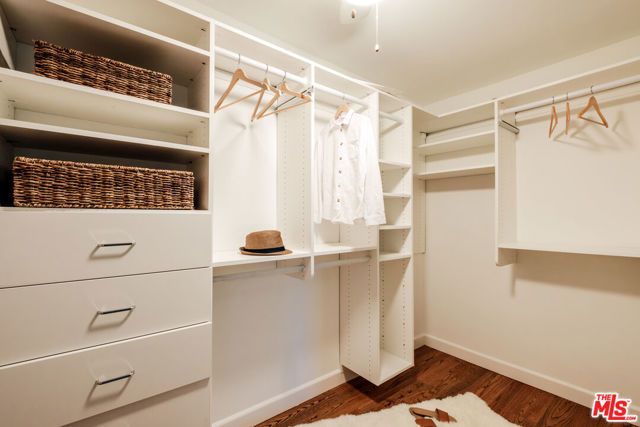 4350 Via Dolce 107, Los Angeles, CA 90292