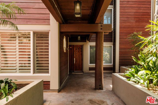 4350 Via Dolce 107, Los Angeles, CA 90292