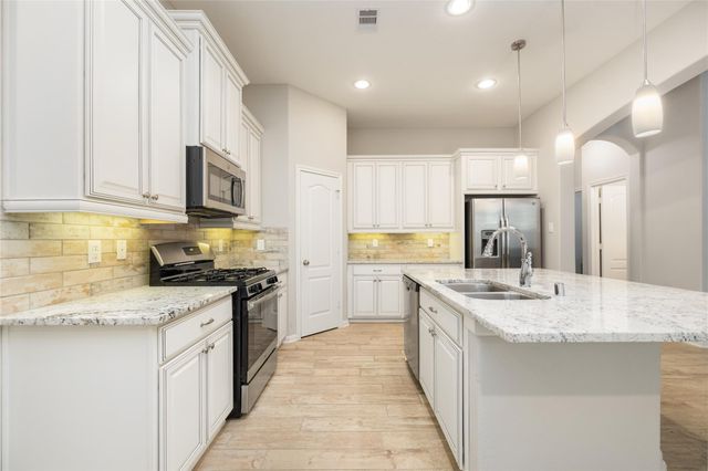 29114 Parker Trace Drive, Fulshear, TX 77441