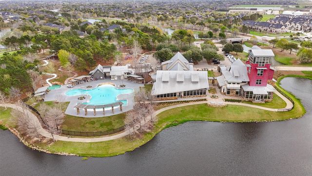 29114 Parker Trace Drive, Fulshear, TX 77441