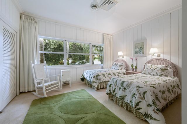 110 Merrain Road, Palm Beach, FL 33480