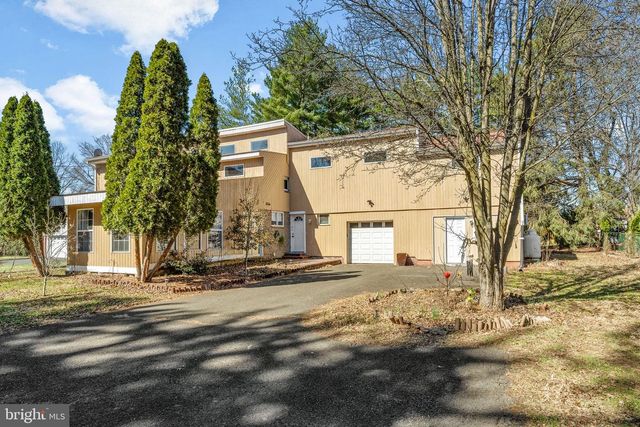 216 COLUMBIA AVE, Horsham, PA 19044