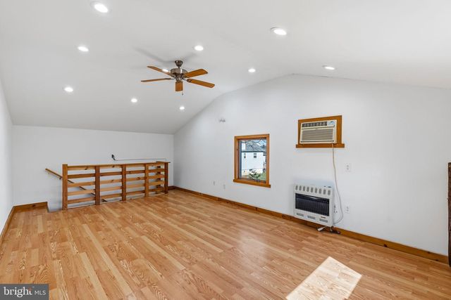 216 COLUMBIA AVE, Horsham, PA 19044