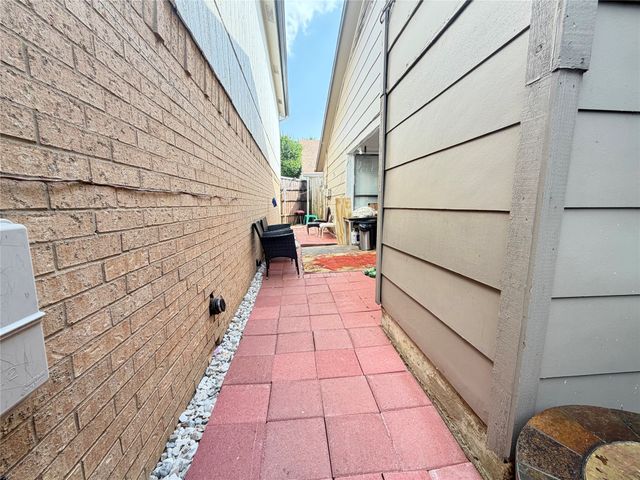 2906 Nova Drive, Garland, TX 75044