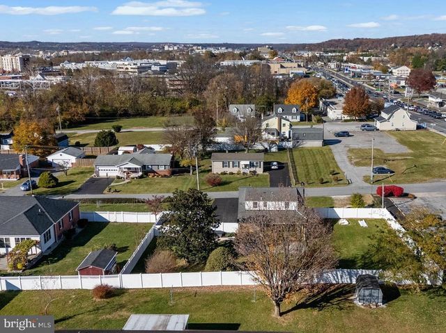 3 HARDING ST, Lutherville Timonium, MD 21093