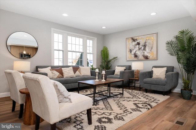 3 HARDING ST, Lutherville Timonium, MD 21093