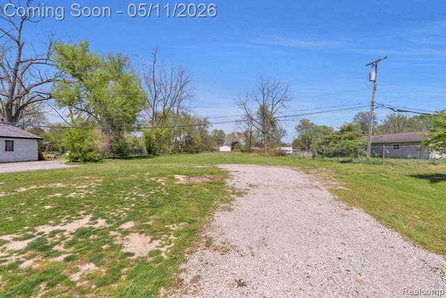 33152 Ann Arbor Trail, Westland, MI 48185