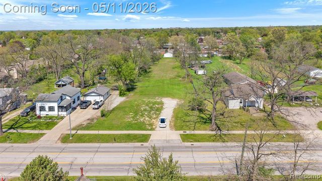 33152 Ann Arbor Trail, Westland, MI 48185