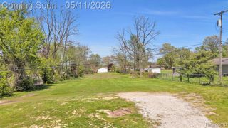 33152 Ann Arbor Trail, Westland, MI 48185