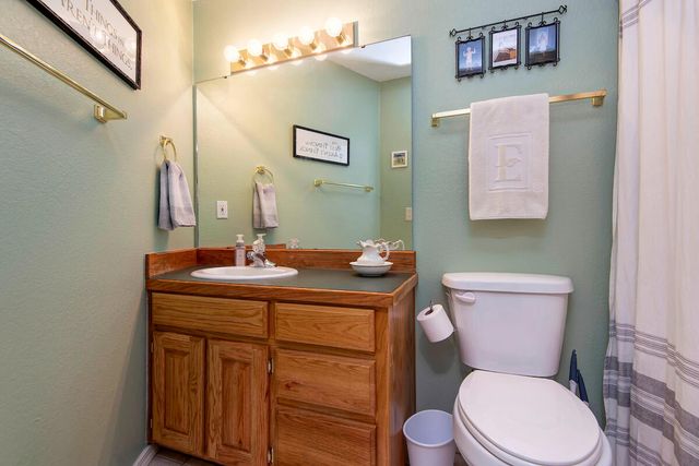 1544 Talking Rocks Road, Branson West, MO 65737