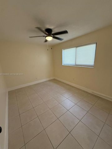 1270 North Dr, Miami, FL 33179