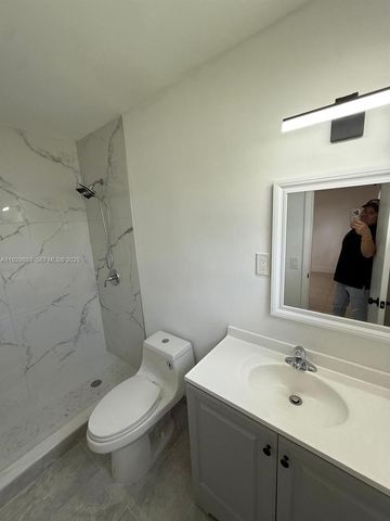 1270 North Dr, Miami, FL 33179