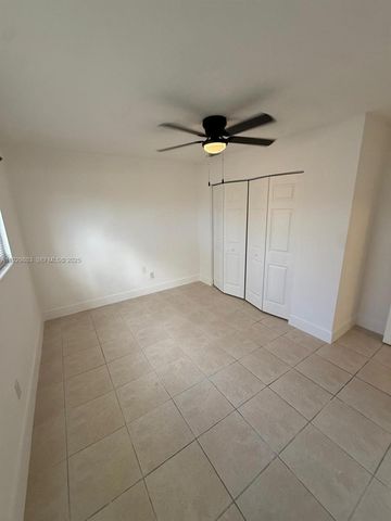 1270 North Dr, Miami, FL 33179