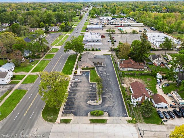 29049 Joy Road, Westland, MI 48185
