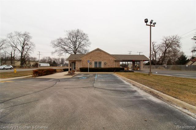 29049 Joy Road, Westland, MI 48185