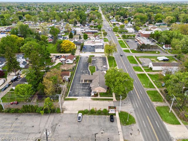 29049 Joy Road, Westland, MI 48185