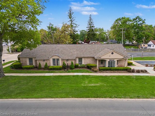29049 Joy Road, Westland, MI 48185
