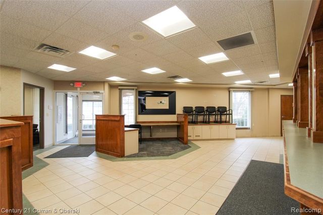 29049 Joy Road, Westland, MI 48185