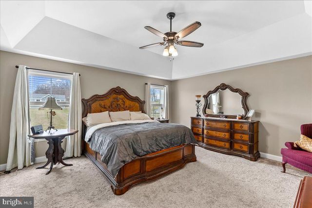 2 ALBRIGHT WAY, Quarryville, PA 17566