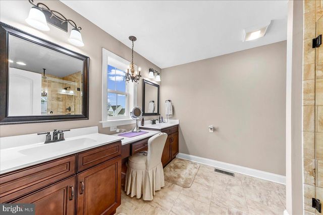 2 ALBRIGHT WAY, Quarryville, PA 17566