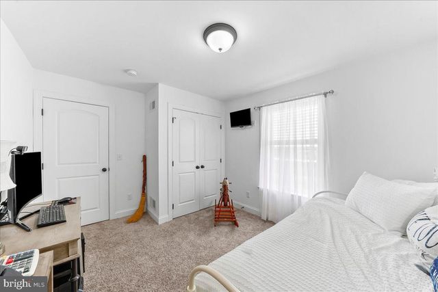 2 ALBRIGHT WAY, Quarryville, PA 17566