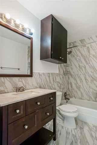 1122 Hollow Creek DR 1, Austin, TX 78704